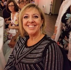 Meet your Posher, Josee